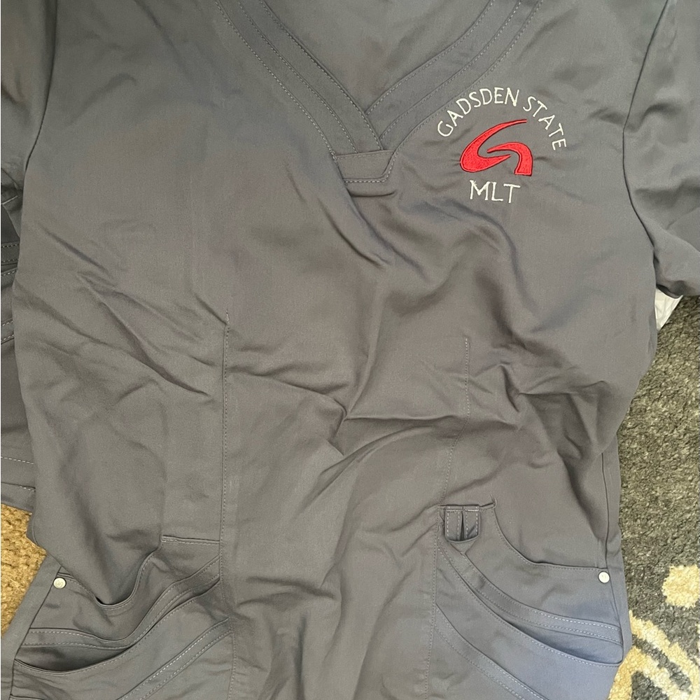 Gray Gadsden State MLT Scrub Top